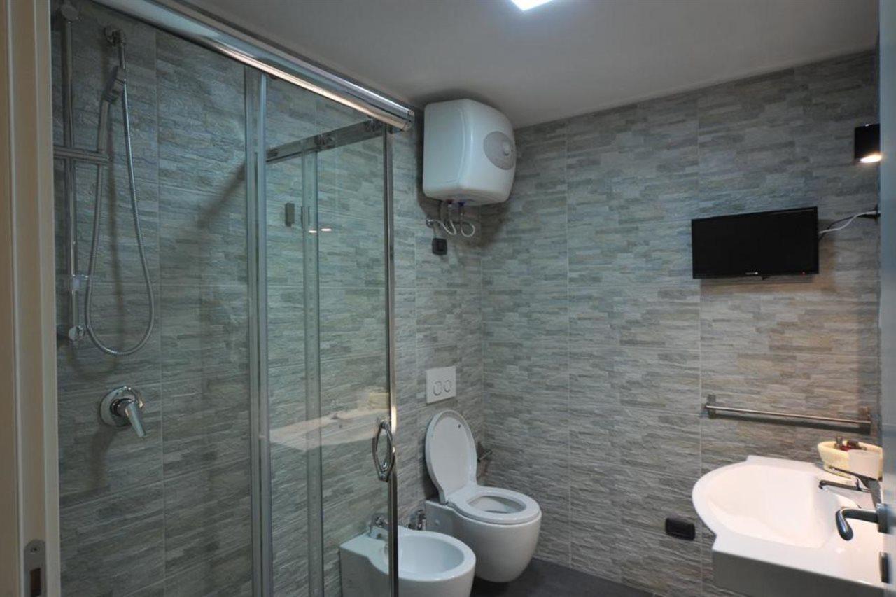 Bed and Breakfast Gatto Bianco House Bari Exterior foto