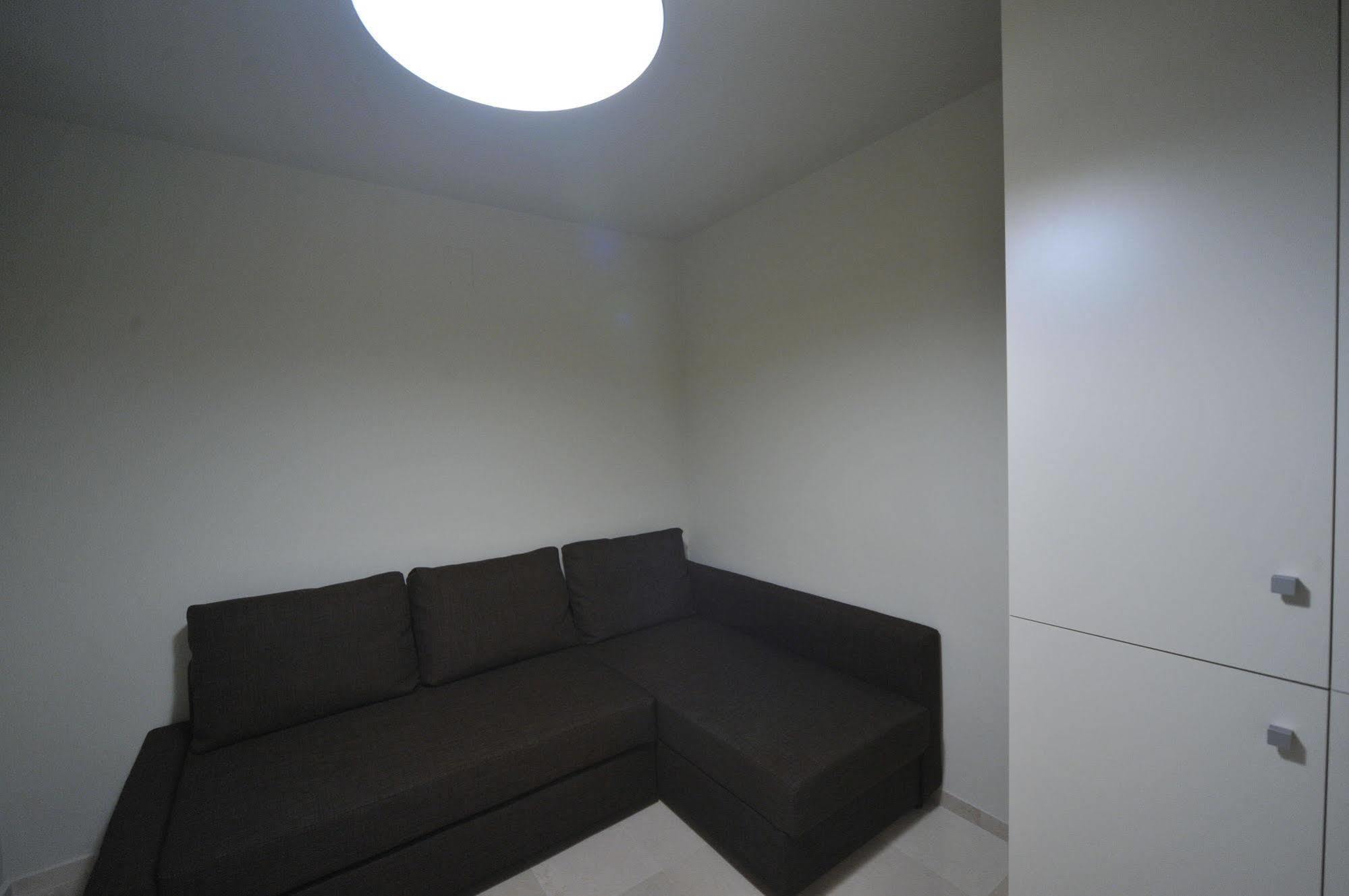 Bed and Breakfast Gatto Bianco House Bari Exterior foto